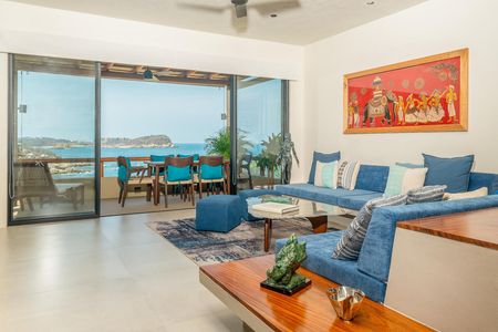  AMANACER Ocean Front Penthouse – Arrocito Area – Huatulco, Mexico